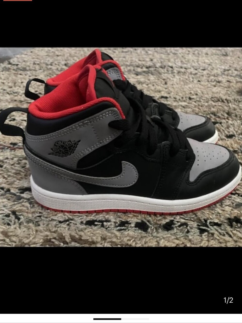 Jordan Kids Air Jordan 1 Mid Bred Shadow Sneakers. Size 1.5Y